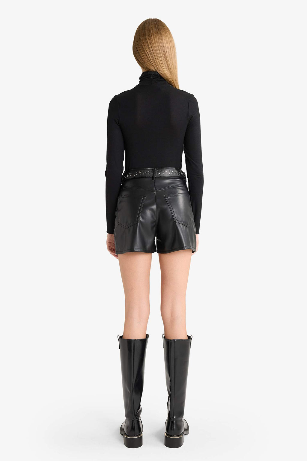 Regular Waist Crop Leg Faux Leather Shorts