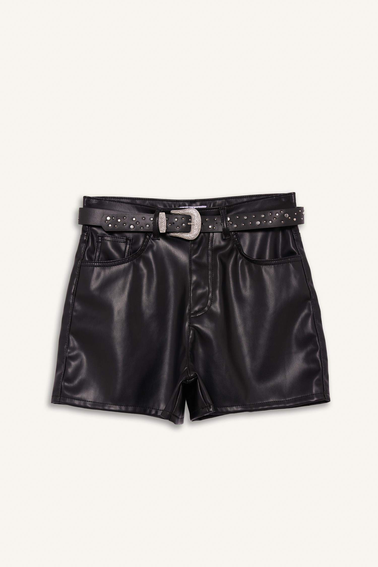 Regular Waist Crop Leg Faux Leather Shorts