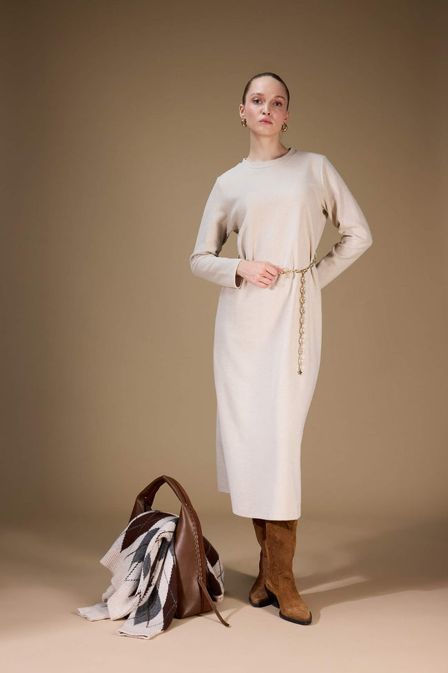 Regular Fit Crew Neck Long Sleeve Belted Maxi Dress Hover Image