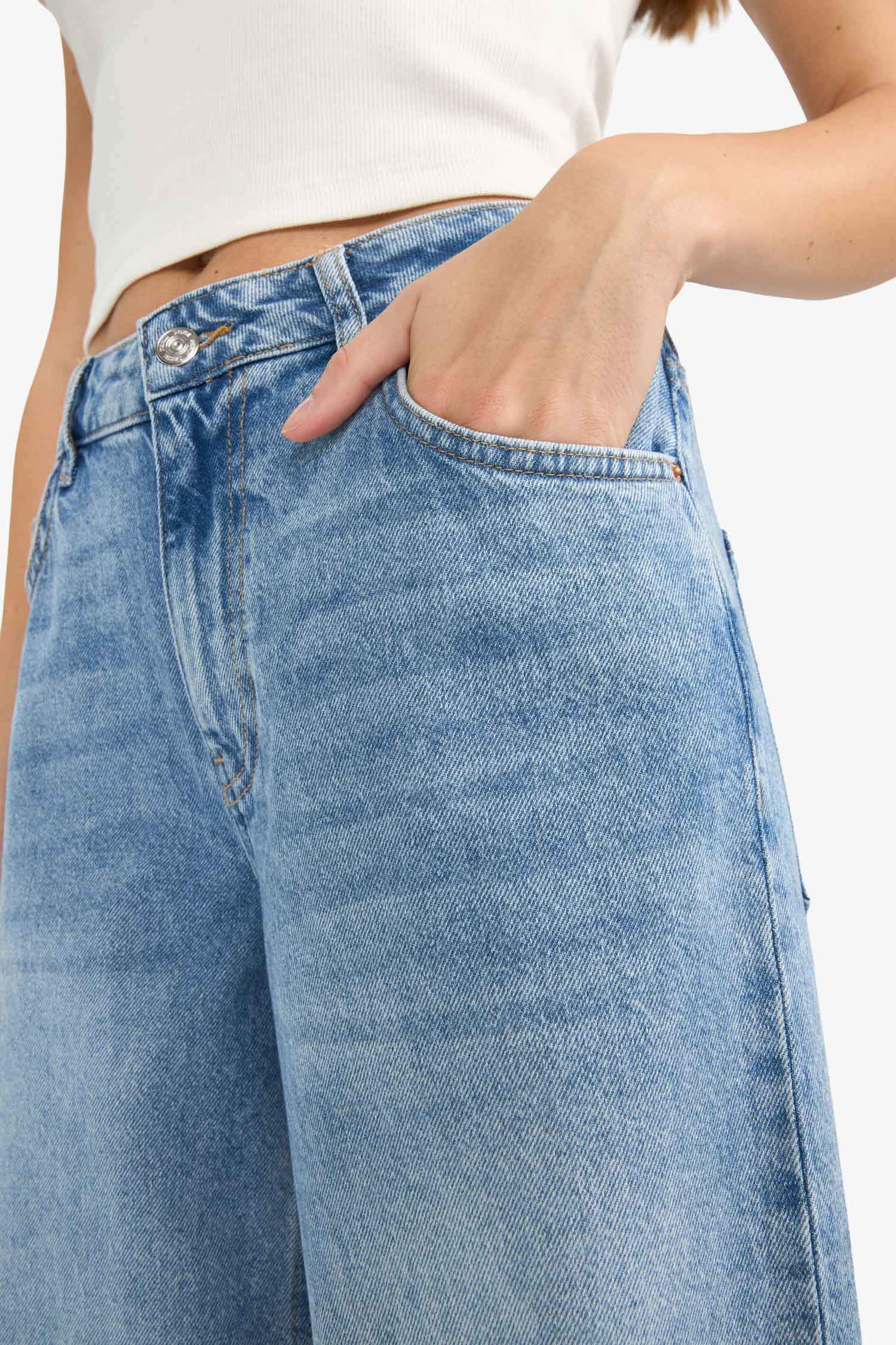 Low Waist Long Washed Jean Trousers