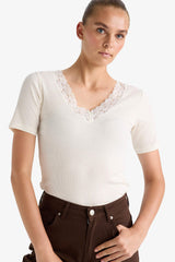 Slim Fit Narrow Cut V-Neck Ribbed Short-Sleeved T-Shirt