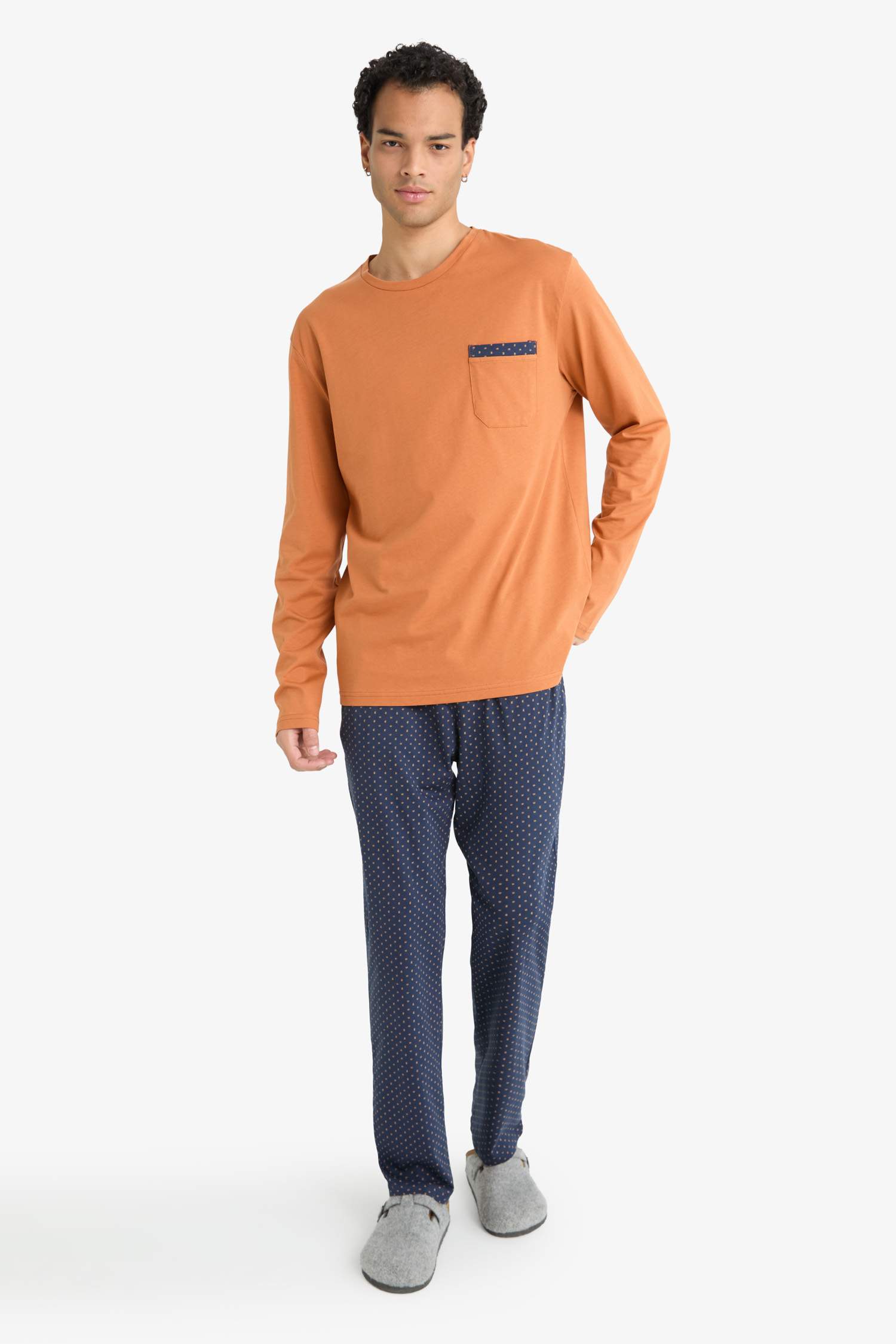 Pajama Set Regular Fit Long Sleeve Top Long Bottom