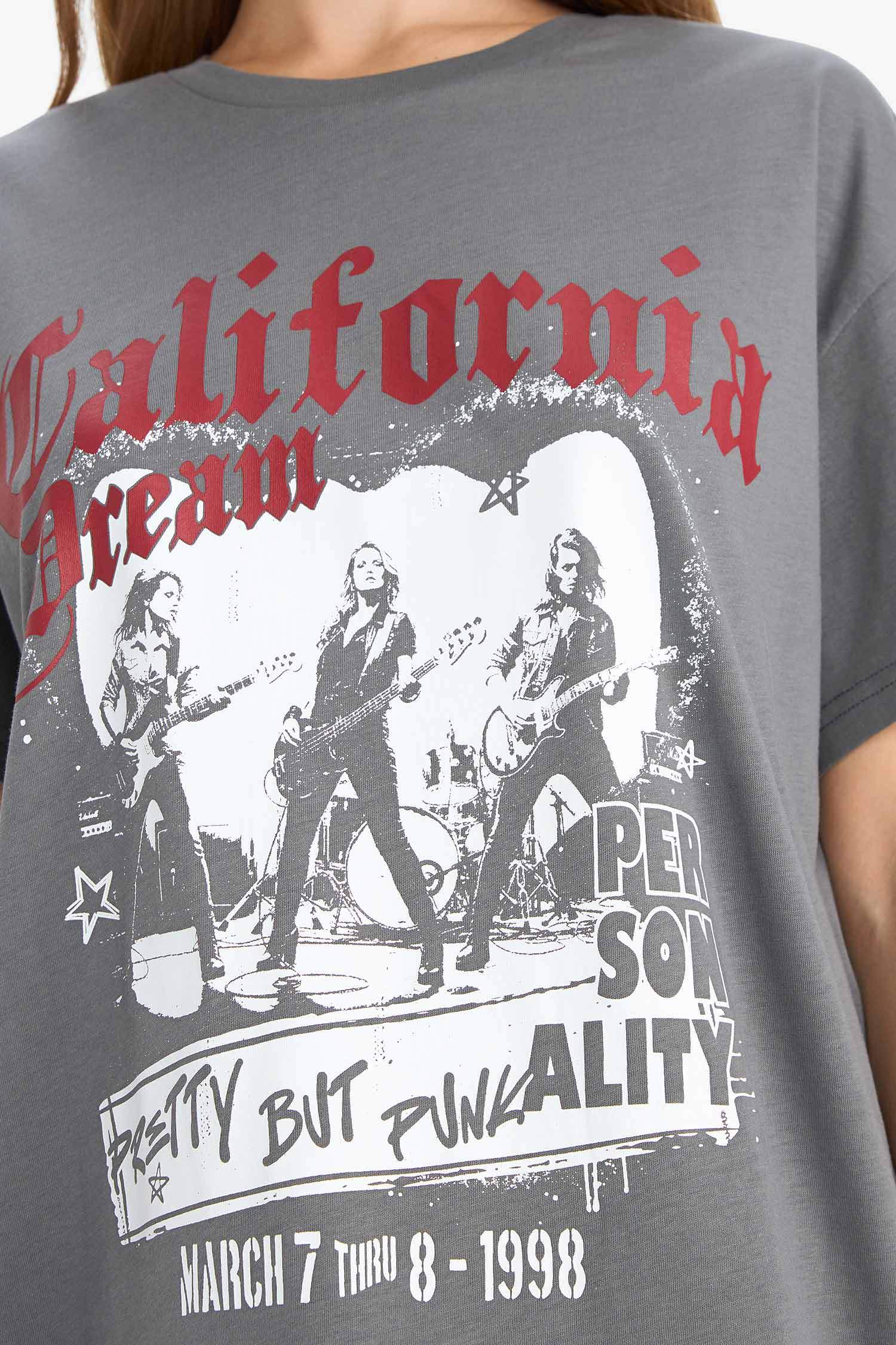 Oversize Loose Fit Crew Neck Printed Short Sleeve T-Shirt