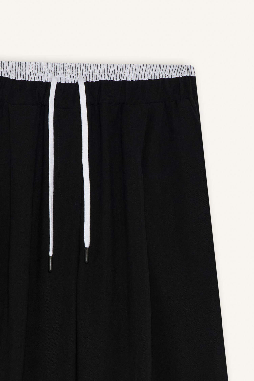 Baggy Fit Double Pocket Normal Waist Standard Length Tencel Trousers