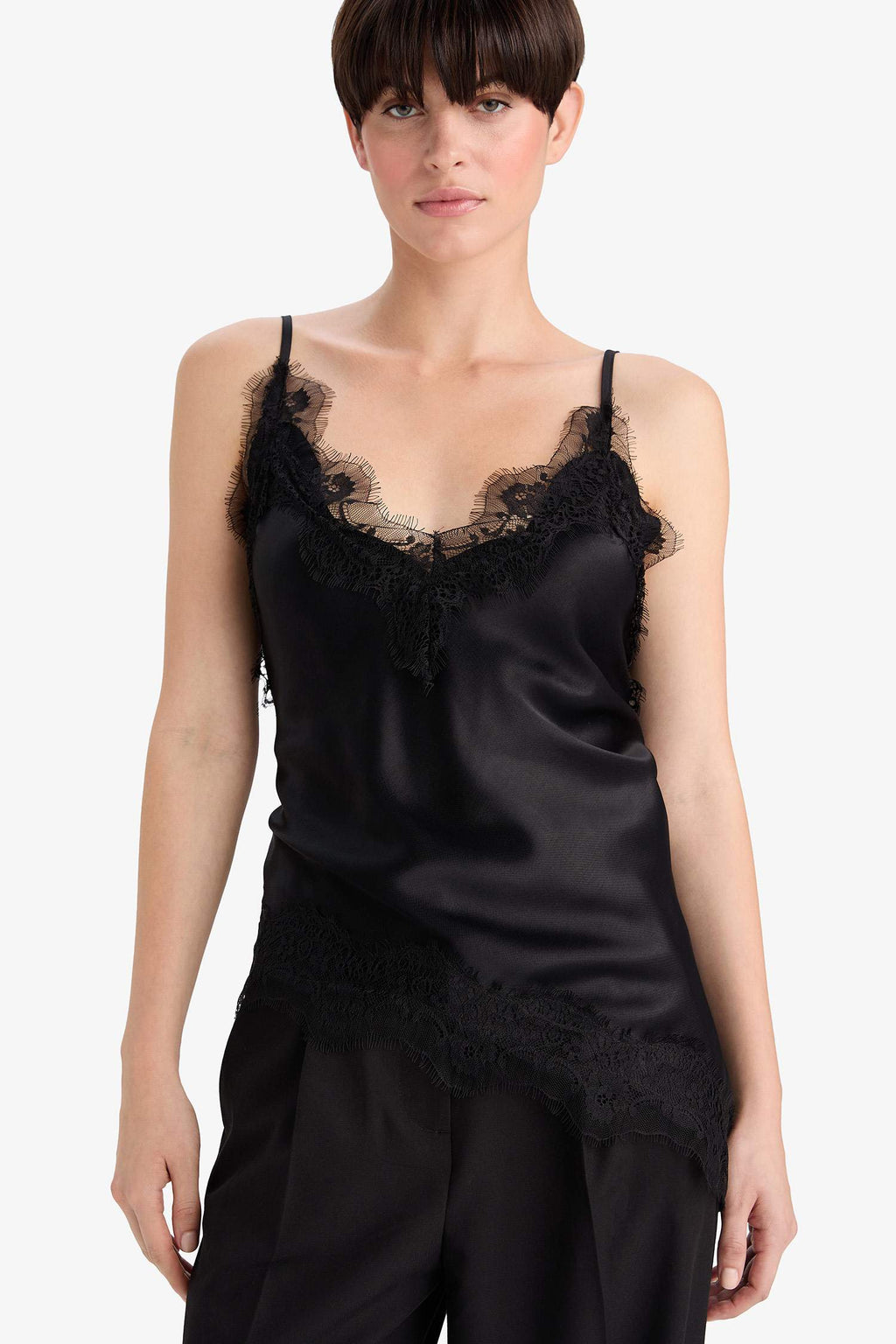 Regular Fit V-Neck Lace Detailed Satin Thin Strappy Blouse