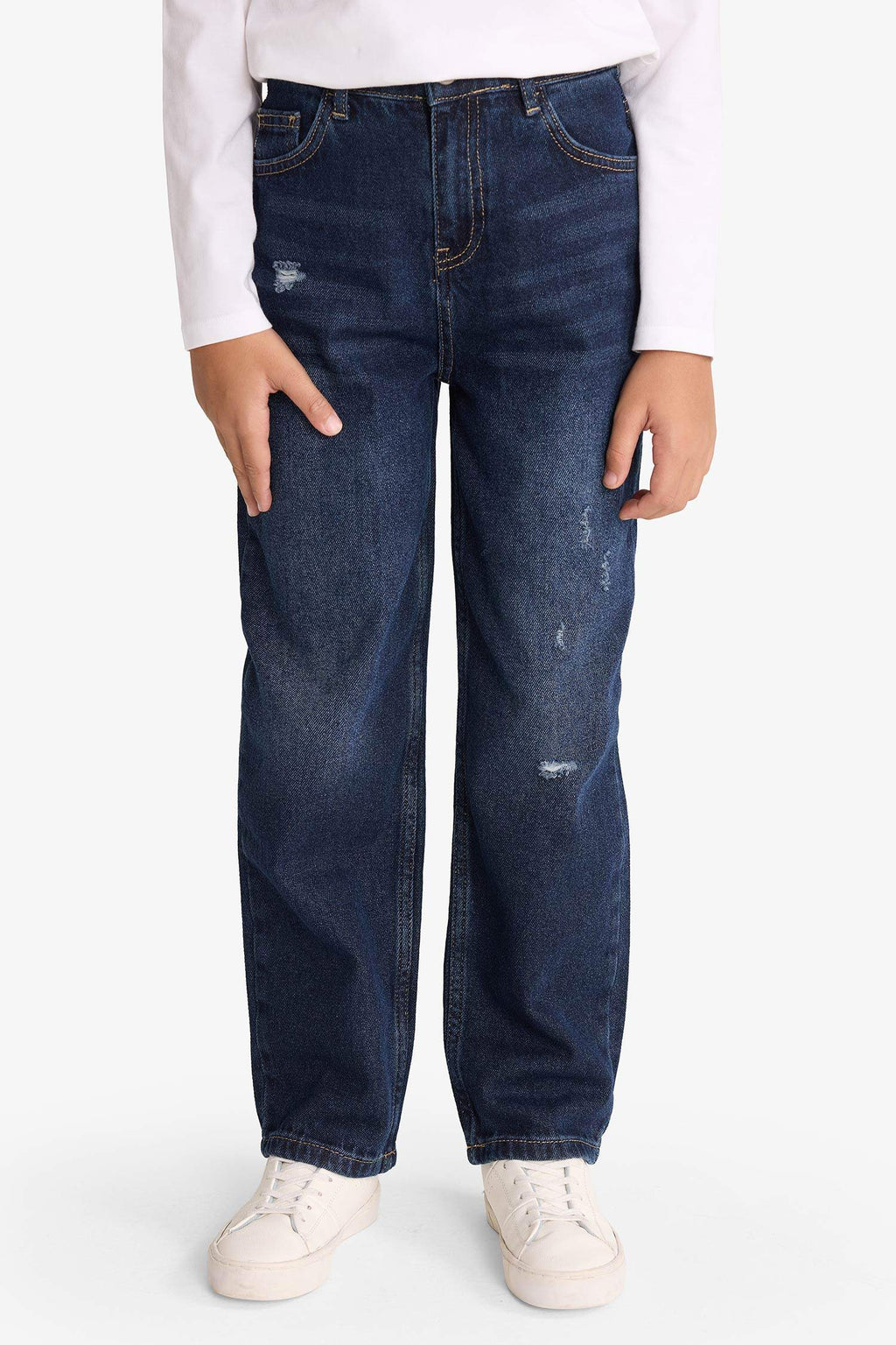 Boys Loose Fit Ripped Detailed Straight Leg Jean Trousers