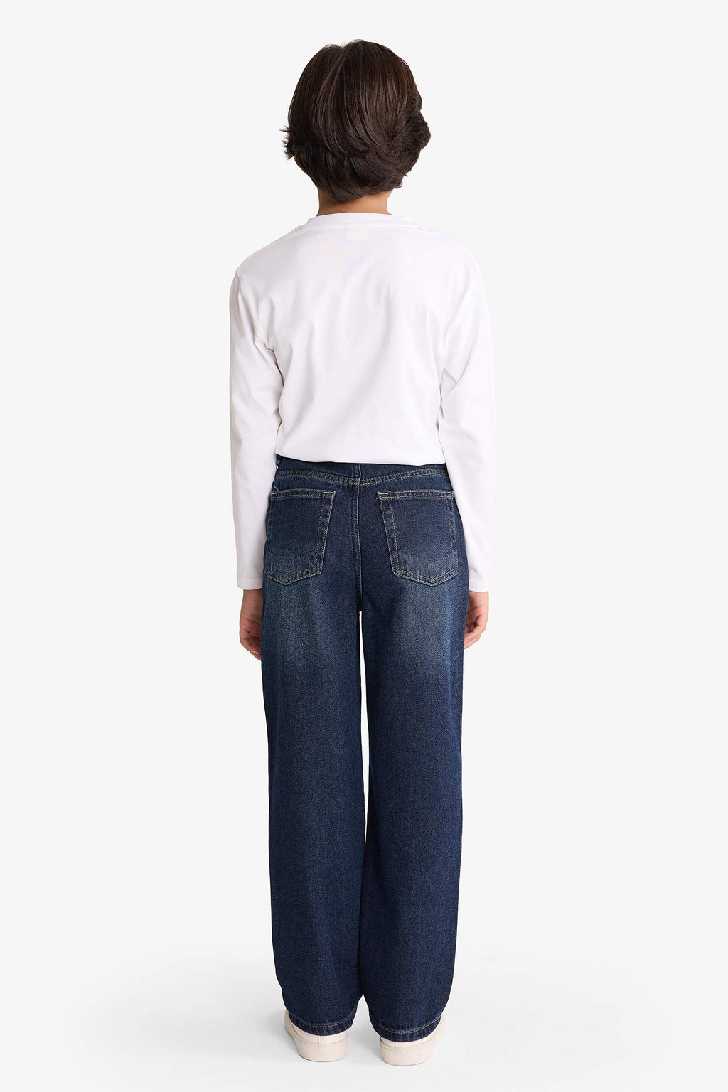 Boys Loose Fit Ripped Detailed Straight Leg Jean Trousers