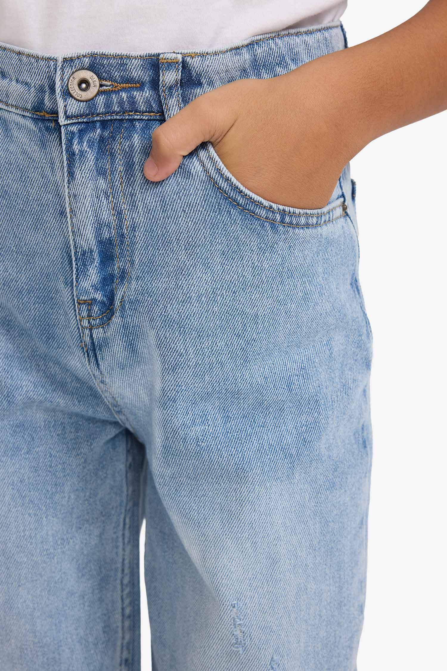 Boys Loose Fit Ripped Detailed Straight Leg Jean Trousers