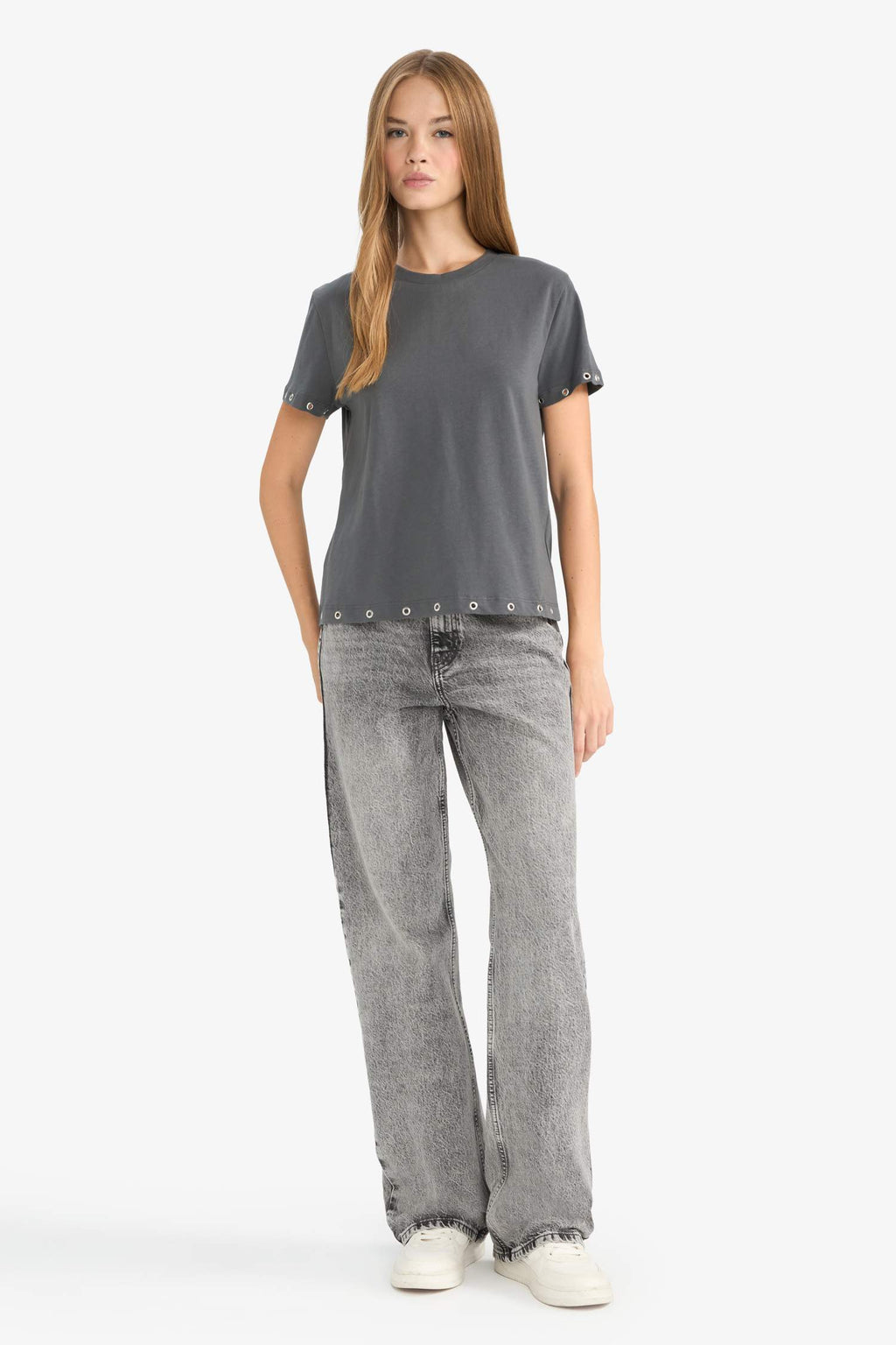 Loose Fit Crew Neck Short Sleeve T-Shirt