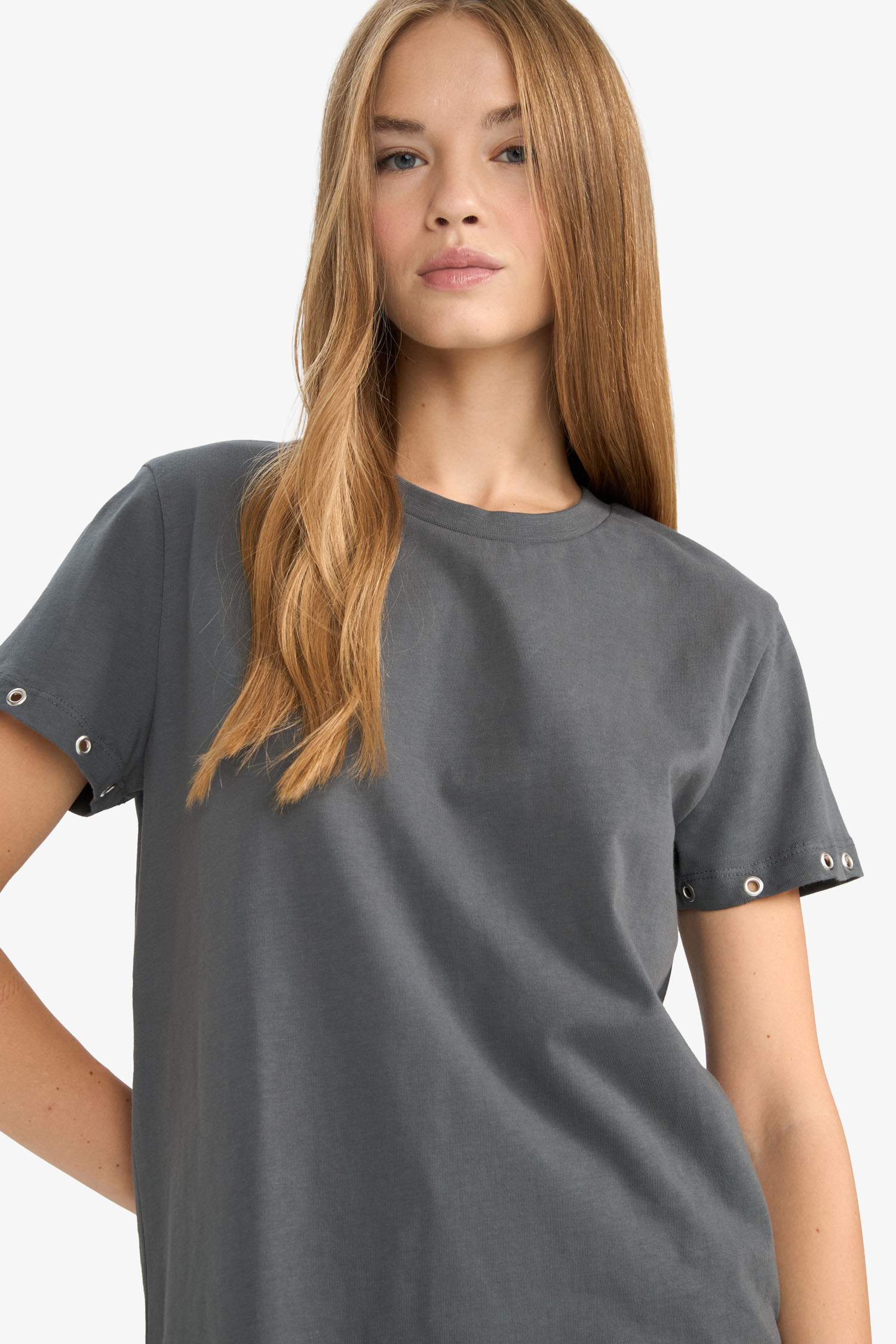 Loose Fit Crew Neck Short Sleeve T-Shirt