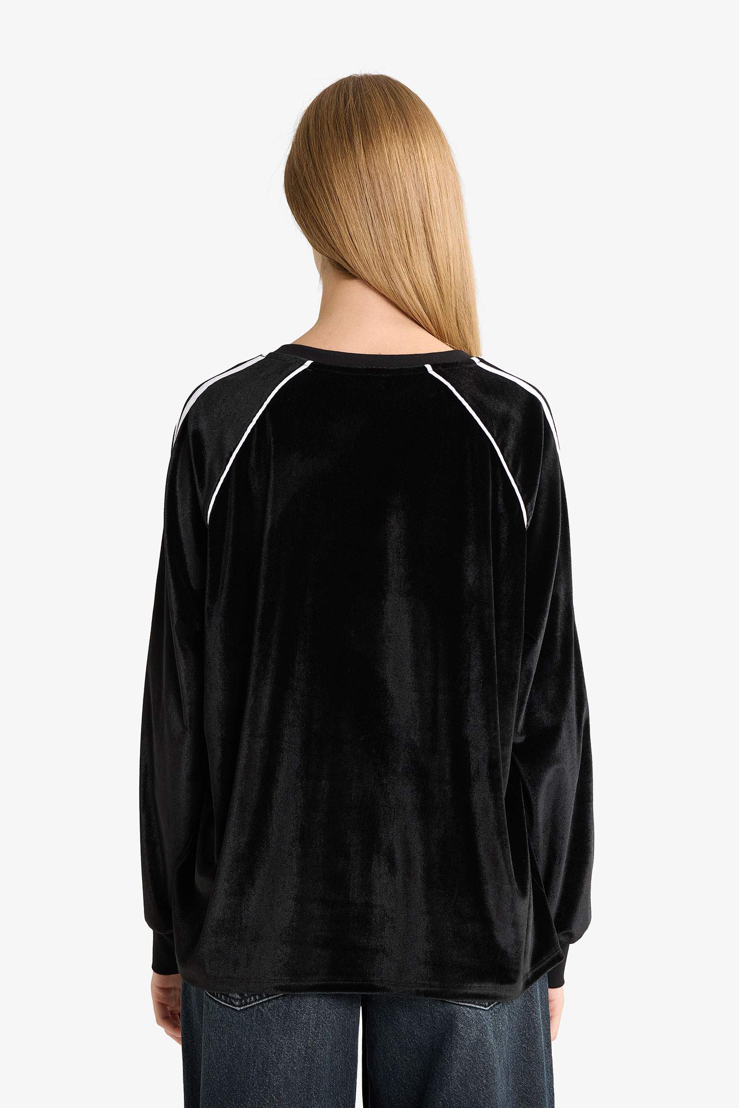 Oversize Wide Fit V-Neck Printed Velvet Sweatshirt