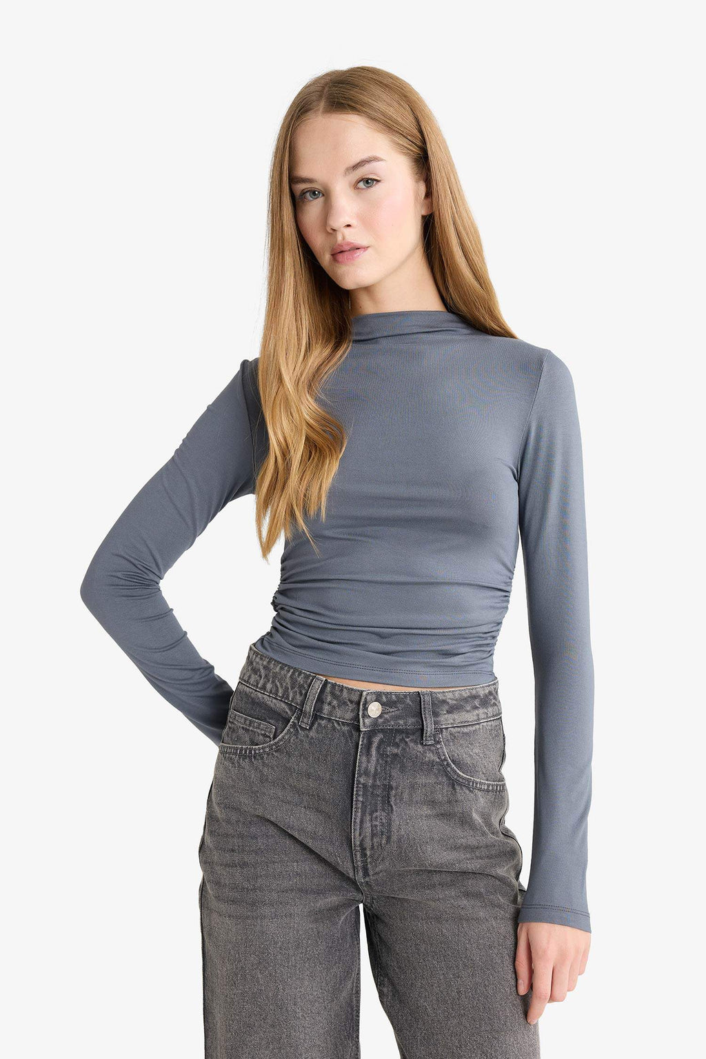 Fitted Half Turtleneck Long Sleeve Blouse