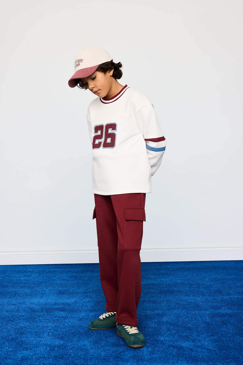 Boys Loose Fit Cargo Pocket Sweatpants with Elastic Waistband