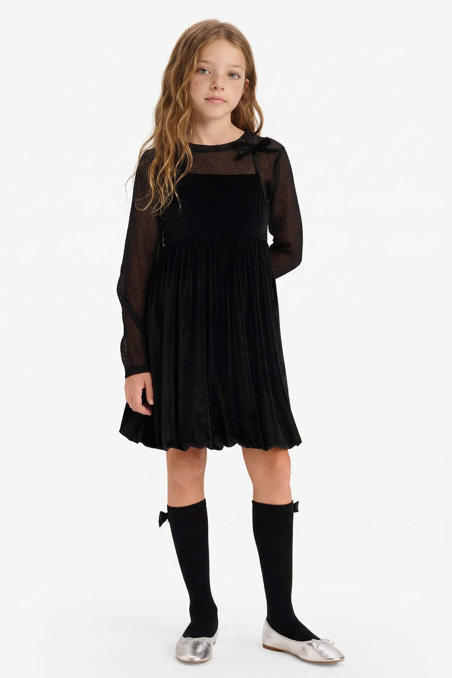 Girls Christmas Themed 2-Piece Set: Long-Sleeved Tulle Blouse and Velvet Strappy Dress