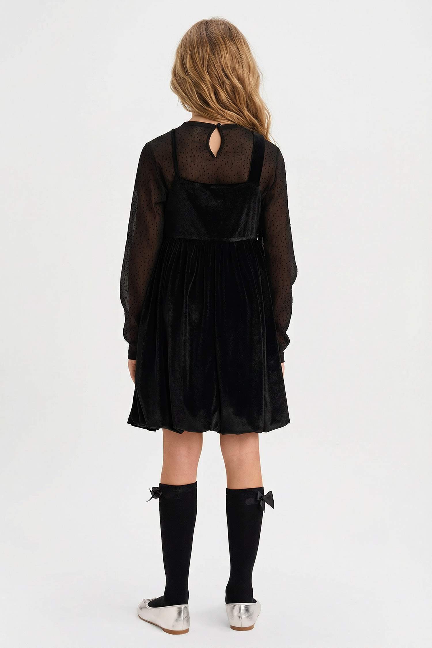 Girls Christmas Themed 2-Piece Set: Long-Sleeved Tulle Blouse and Velvet Strappy Dress