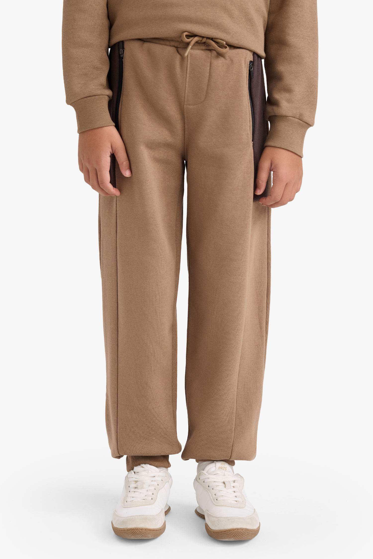 Boys Cargo Fit Sweatpants with Elastic Waistband