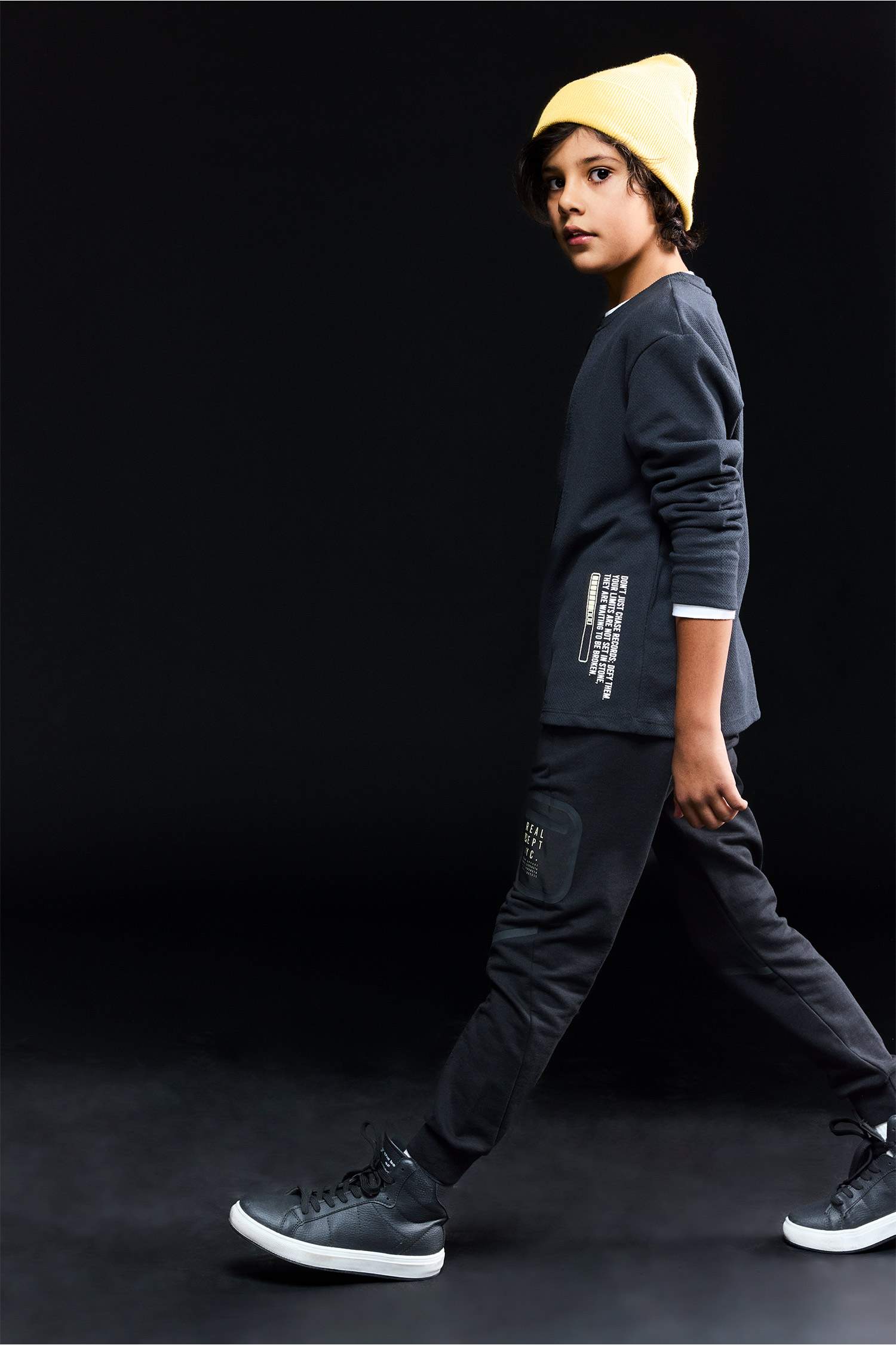 Crew Neck Printed Long-Sleeve T-Shirt For Boys