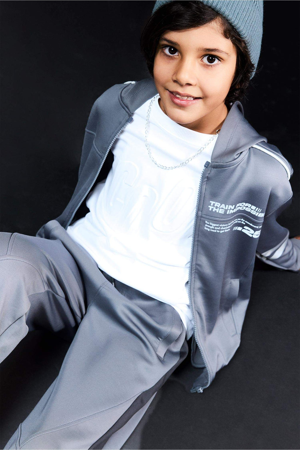 Oversize Wide Fit Crew Neck Printed Long Sleeve T-Shirt For Boys