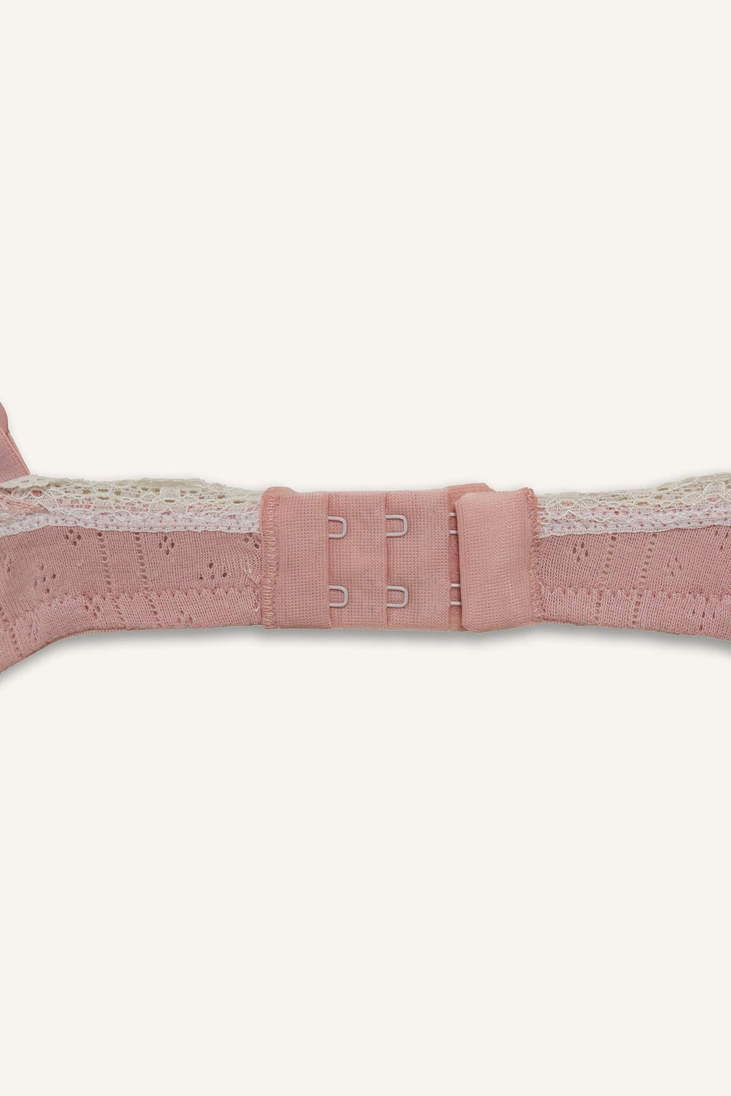 Lace-Detailed Ribbed Bralette With Removable Cups And Padded, Wire-Free Design.