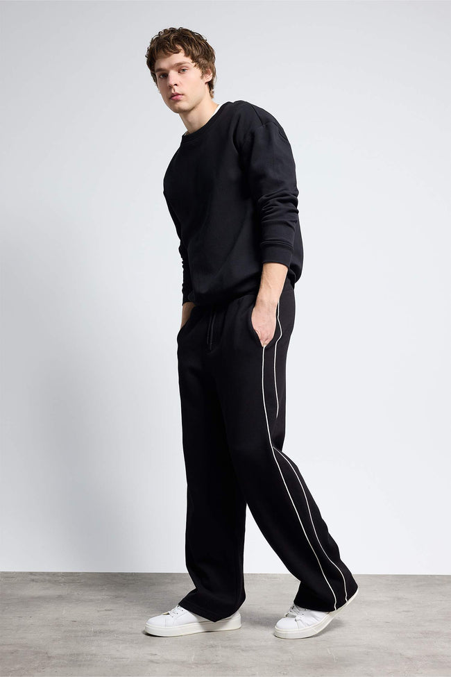 Wide Leg Sweatpants Hover Image