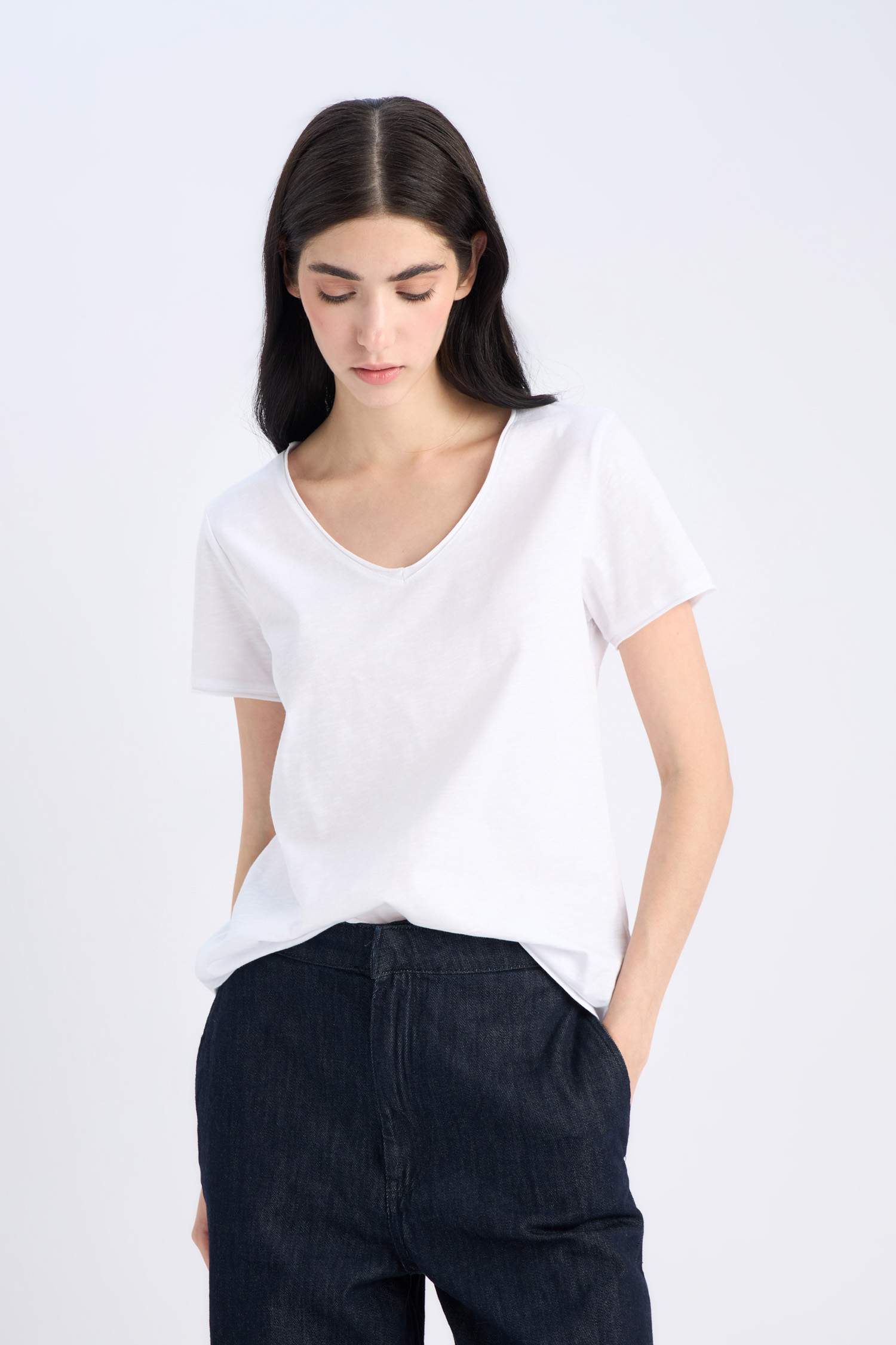 Regular Fit V Neck Basic Short Sleeve T-Shirt