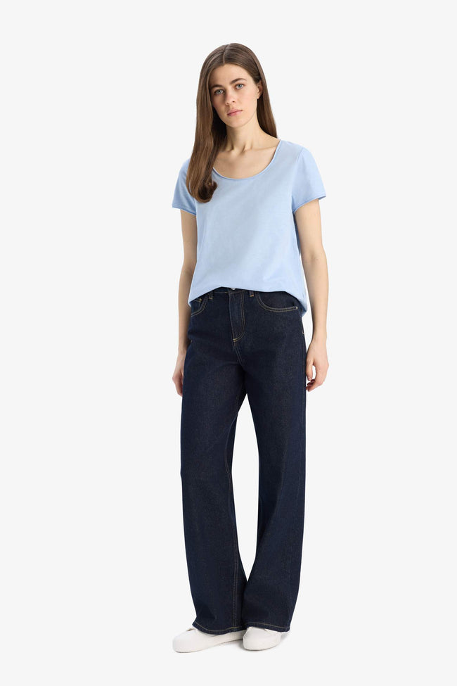 Regular Fit Crew Neck Basic Short Sleeve T-Shirt Main Image