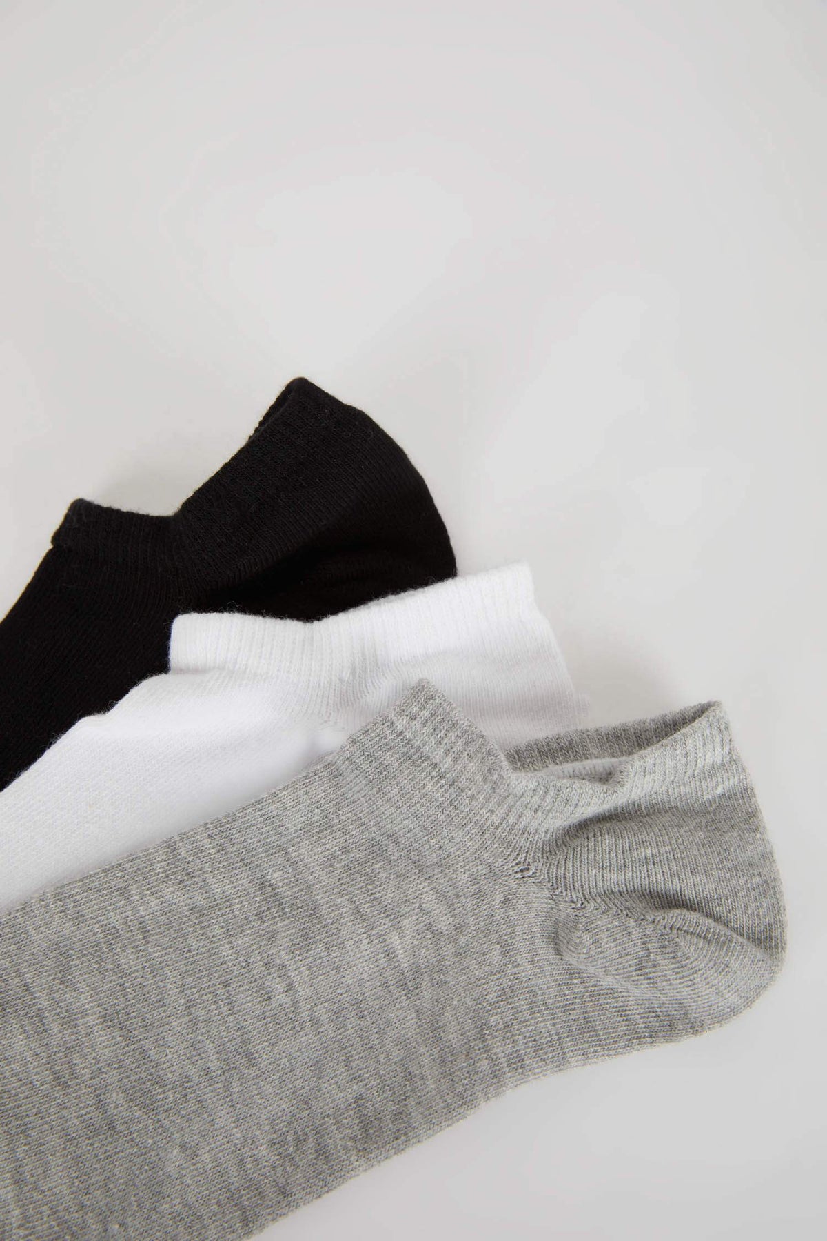 Men's Cotton 3 Pcs Sneaker Socks