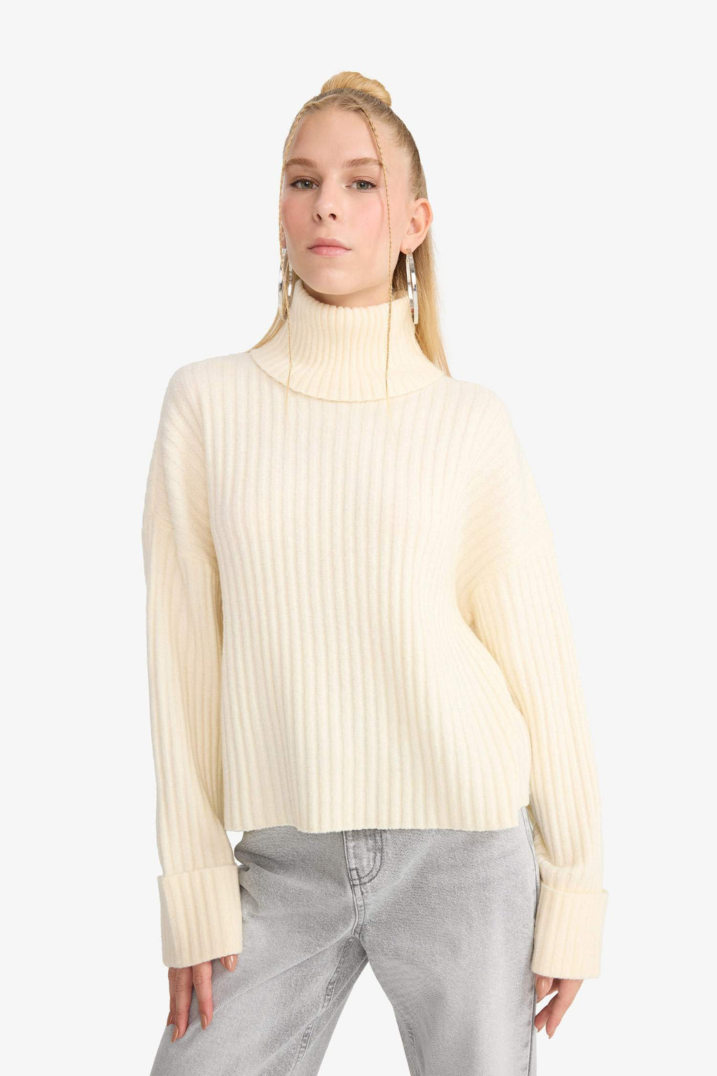 Oversize Fit Turtleneck Pullover