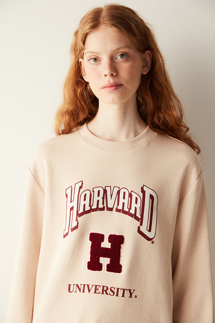 Active Harvard Sweatshirt - Unique Collection