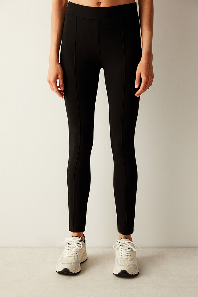 Easy Leggings Main Image