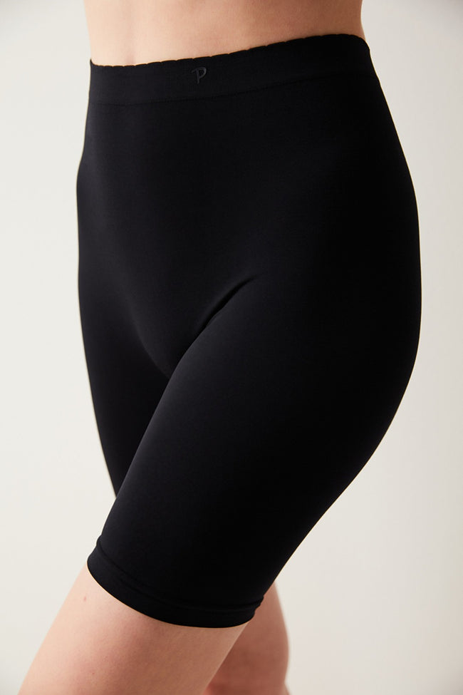 Nu Basic Black Short Leggings Hover Image