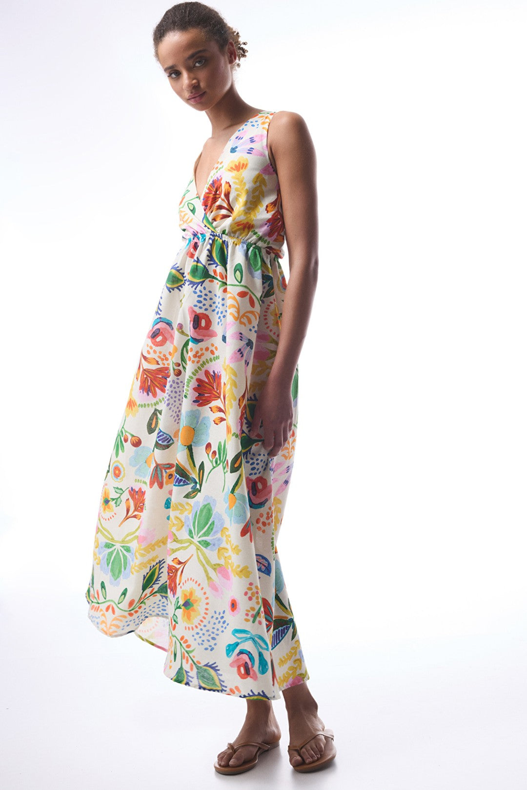 Ila Floral Patterned Maxi V-Neck Beach Dress
