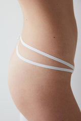 سراويل داخلية بتفاصيل دانتيل