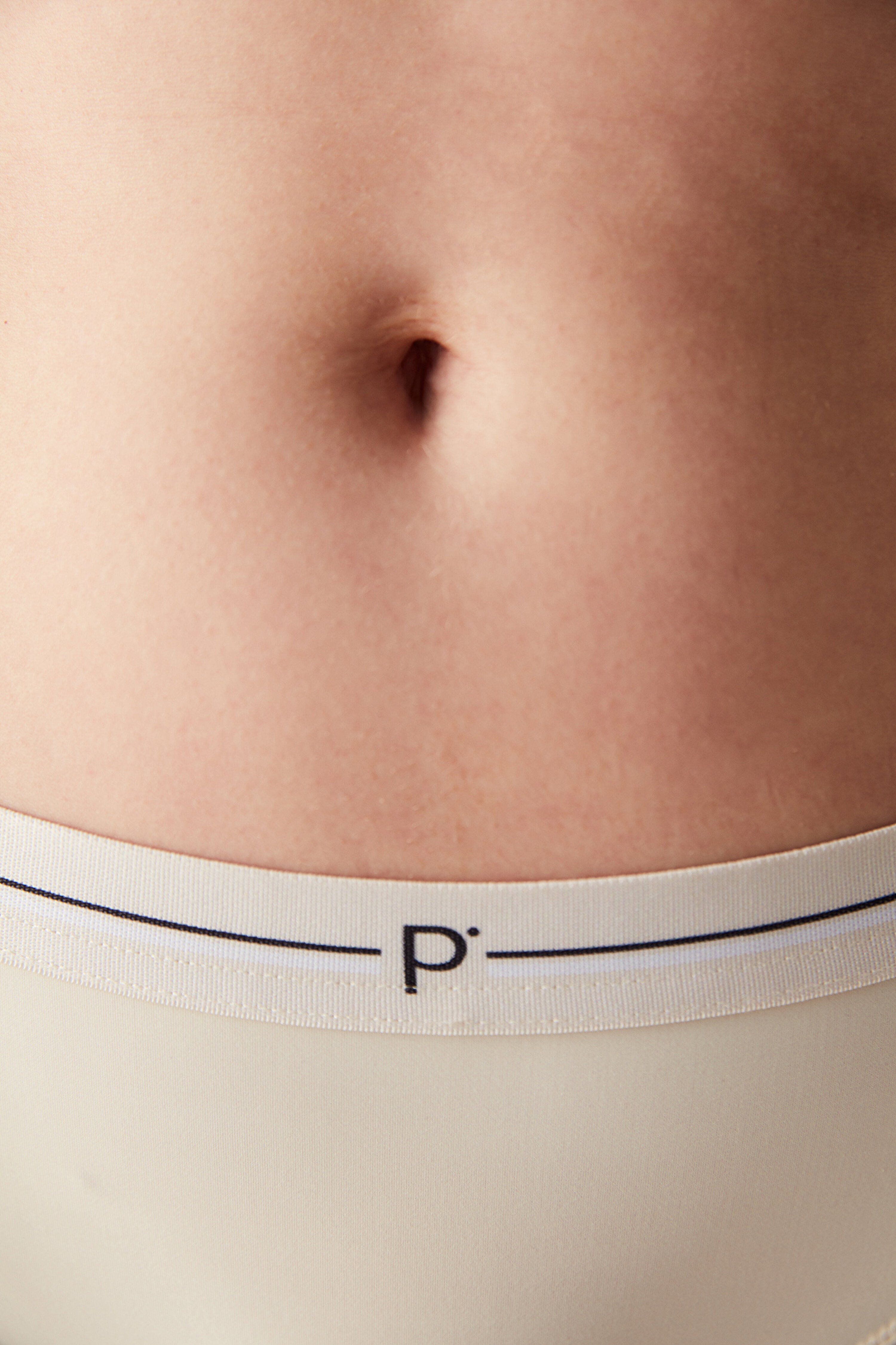 Cheeky Beige Hipster