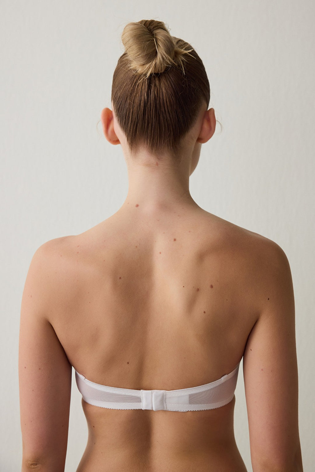 White Underwire Non-Padded Lotus Bra