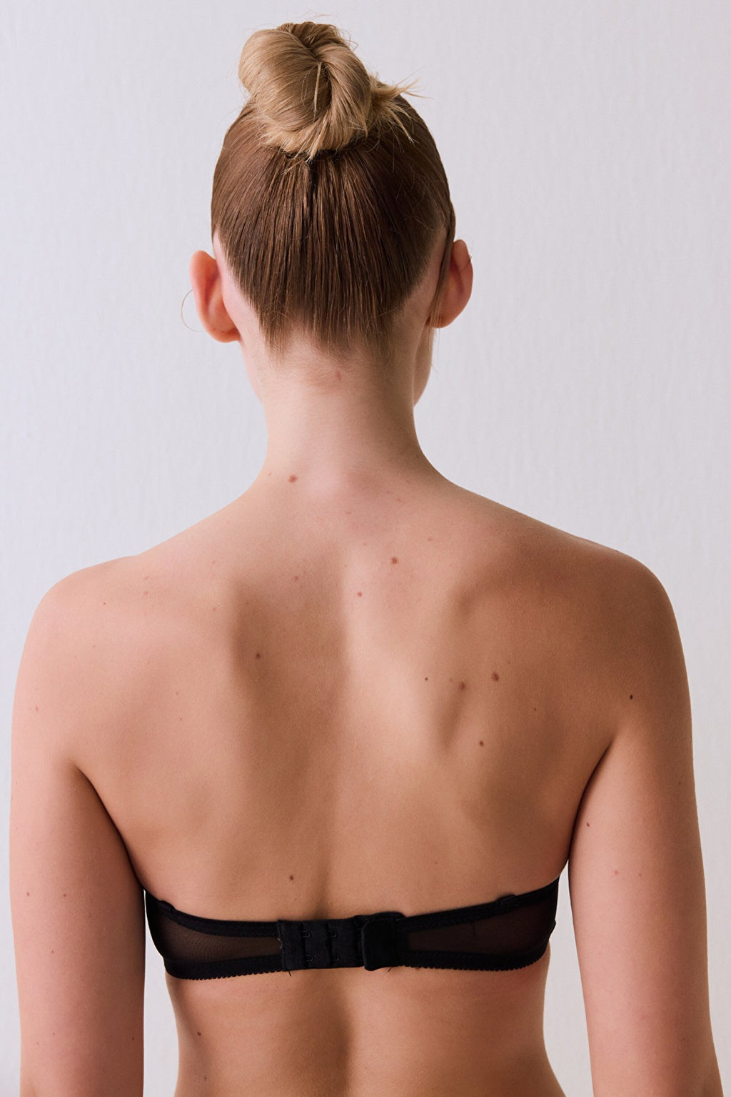 White Underwire Non-Padded Lotus Bra