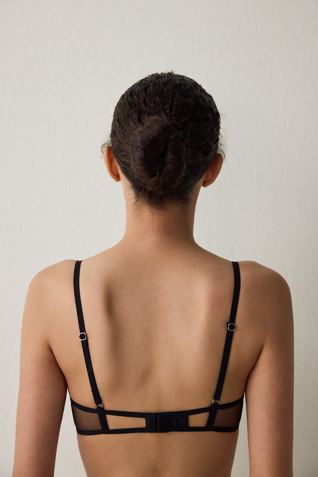 Black Underwired Non-Padded Bra