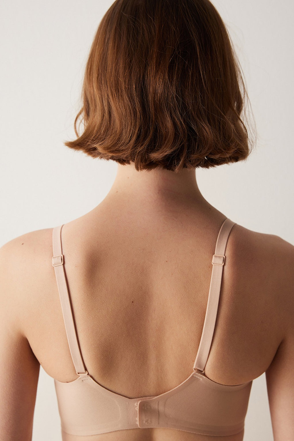 #Non-scarring, Non-wired, Seamless, Invisible Bra