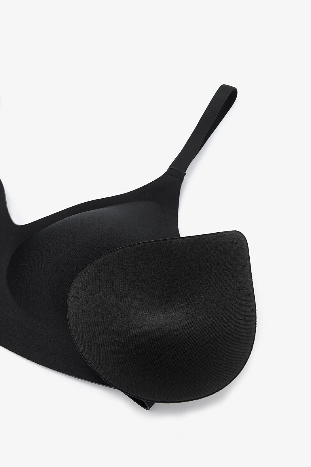 #Non-scarring, Non-wired, Seamless, Invisible Bra