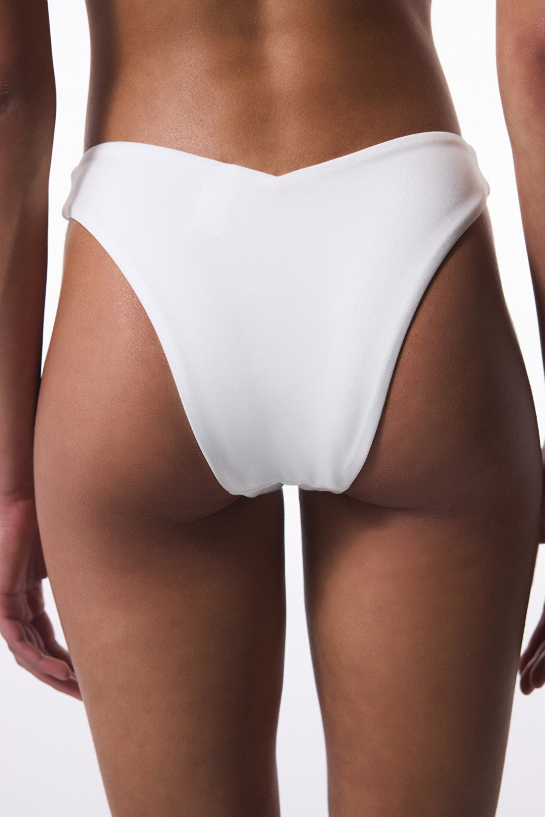 White Pearl Beaded V Cut Bikini Bottom - Gamze Erçel Collection
