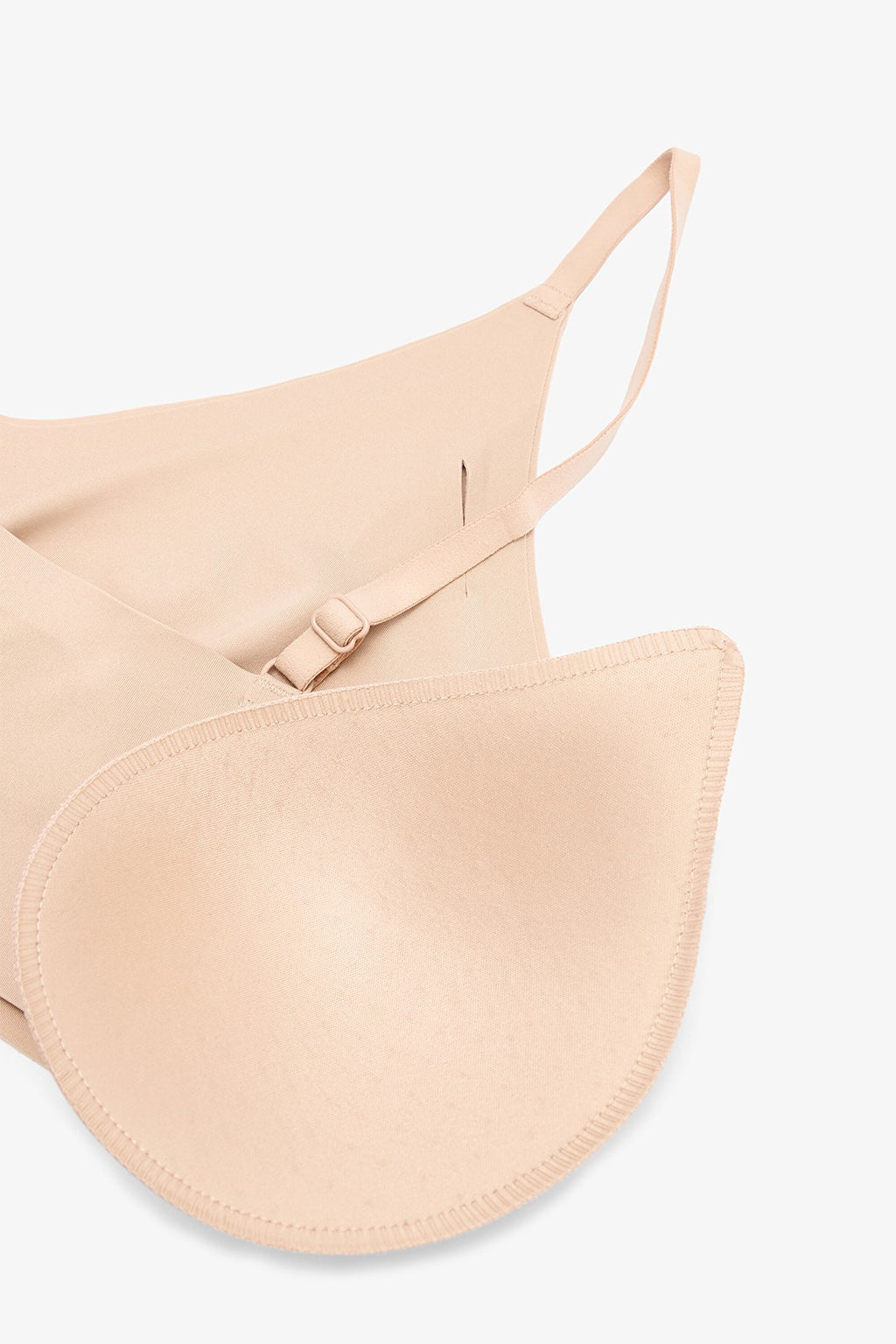 #Izbırakmaz Invisible Beige Seamless Bralette Without Wire