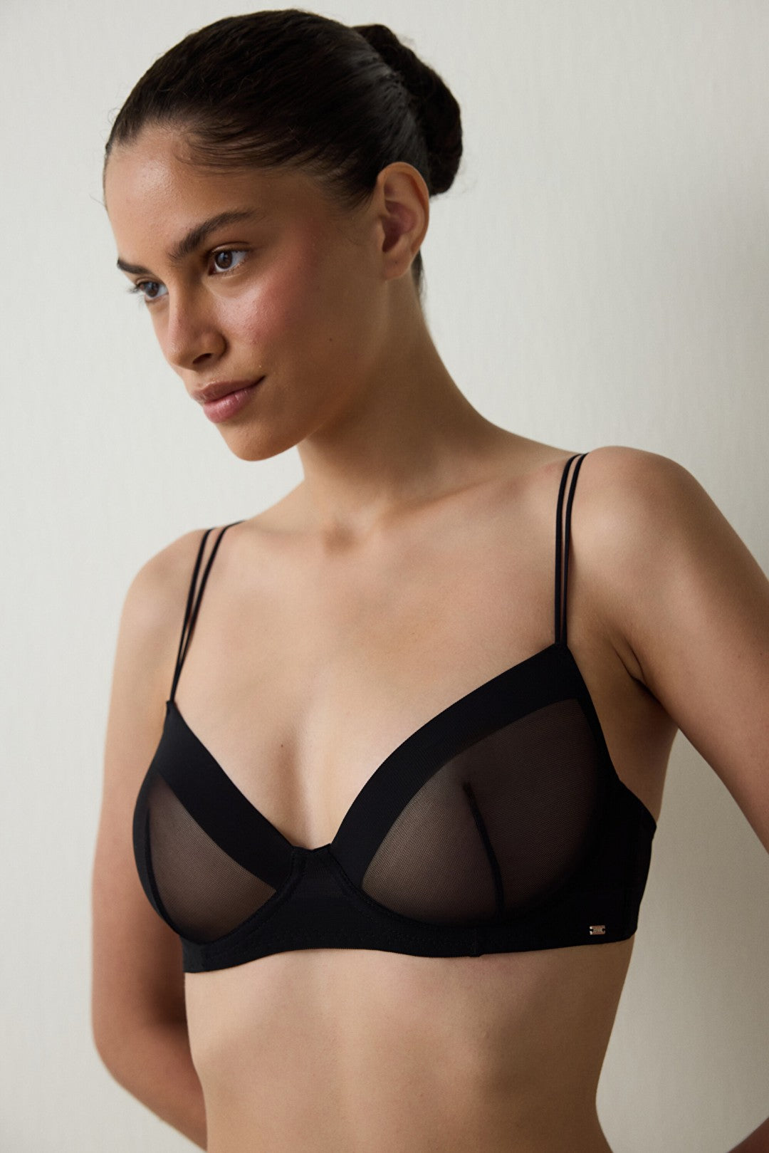 Essentials Underwire Tulle Cupless Bra