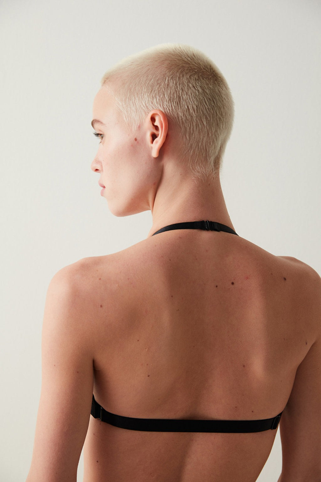 Dekoltemiz Multiway 4 Different Usage Non-Padded Beige Bra