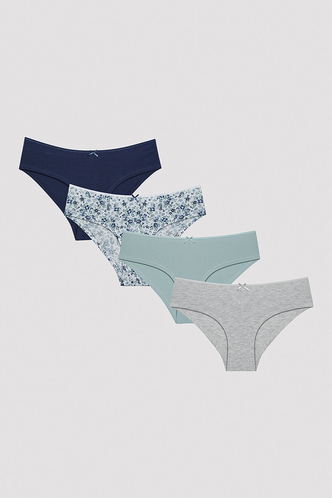 Penti.kuwait - Teen Imagine 3's Hipster Panties will add a more stylish  touch to girls' style! Teen Imagine 3's Hipster Panties, consisting of 3  panties in black, grey and pink, is the
