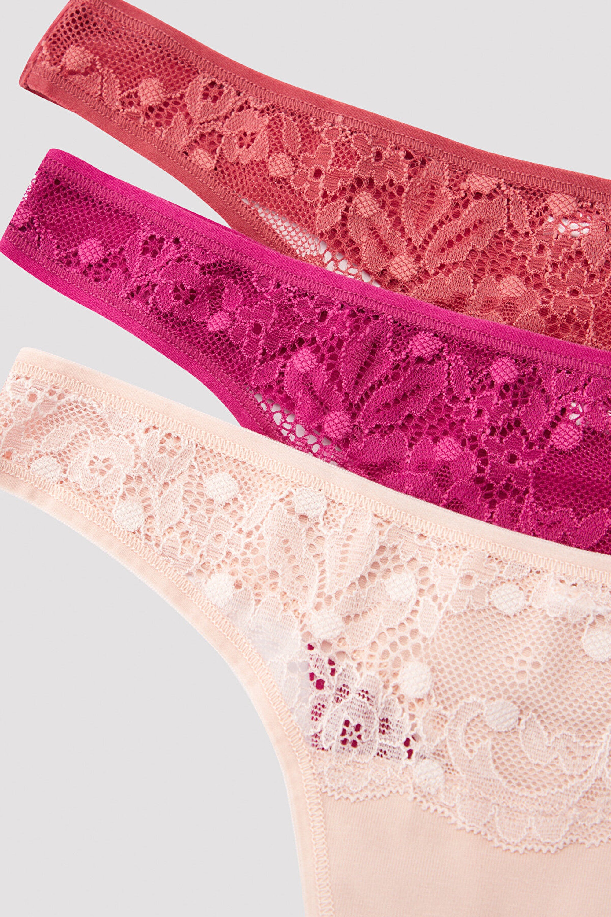 Hot Summer Lacy Detailed 3packed Thong