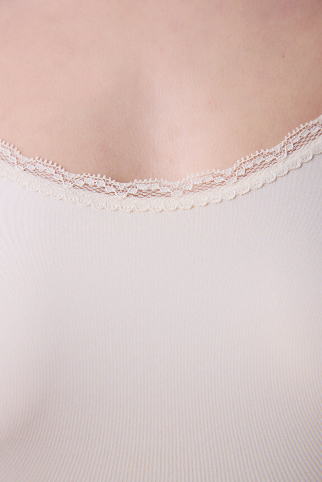 Reversible Side Cotton V Neck Cream Athlete