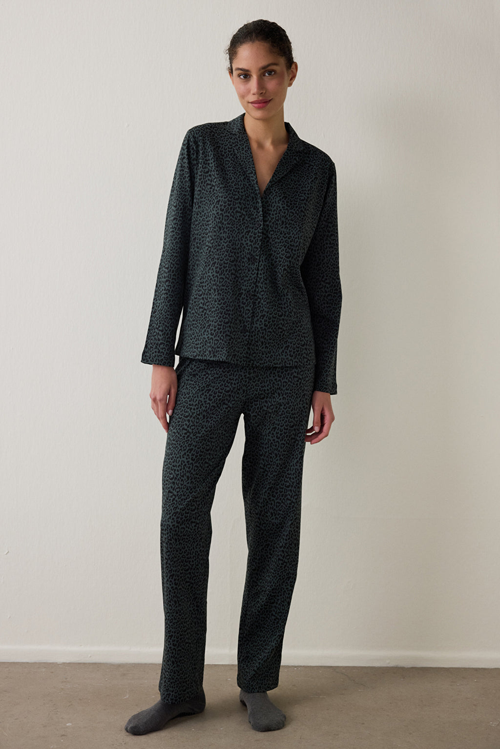 Black Dark Leopard Cotton Shirt Pants Pajama Set