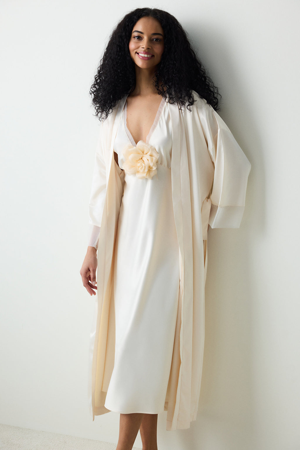 Roses Satin Cream Nightgown