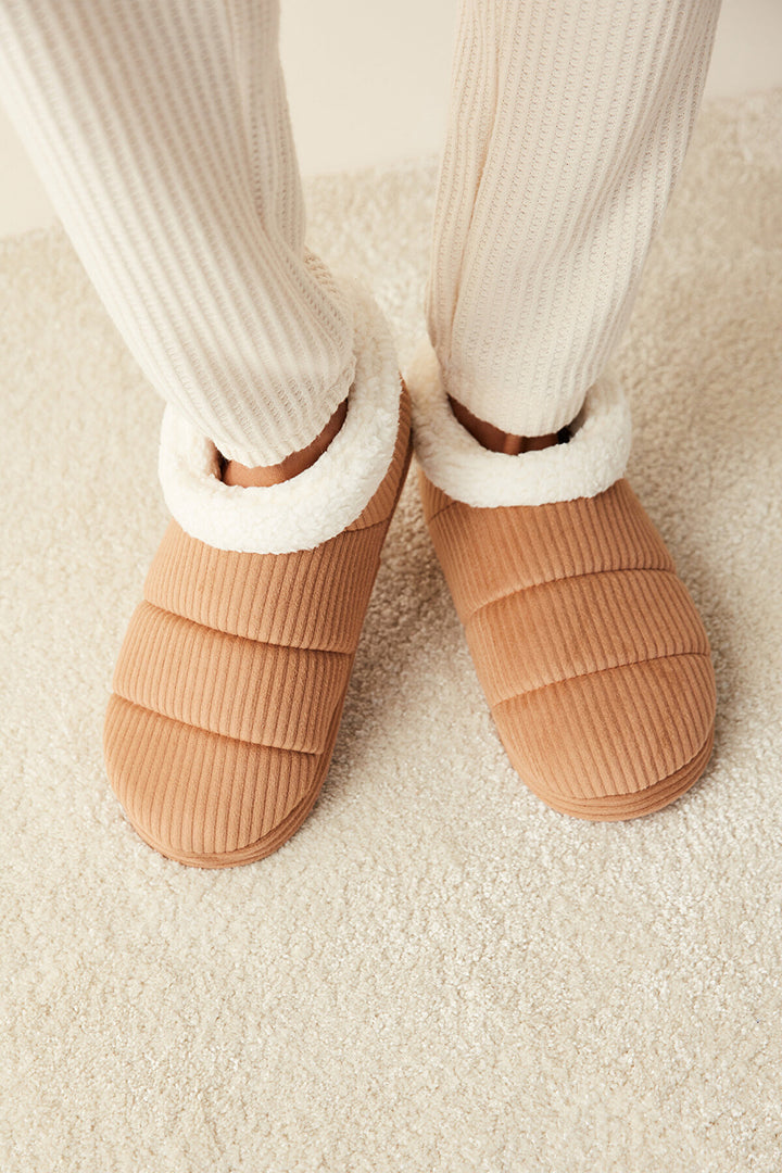 Comfy Brown Liner Socks