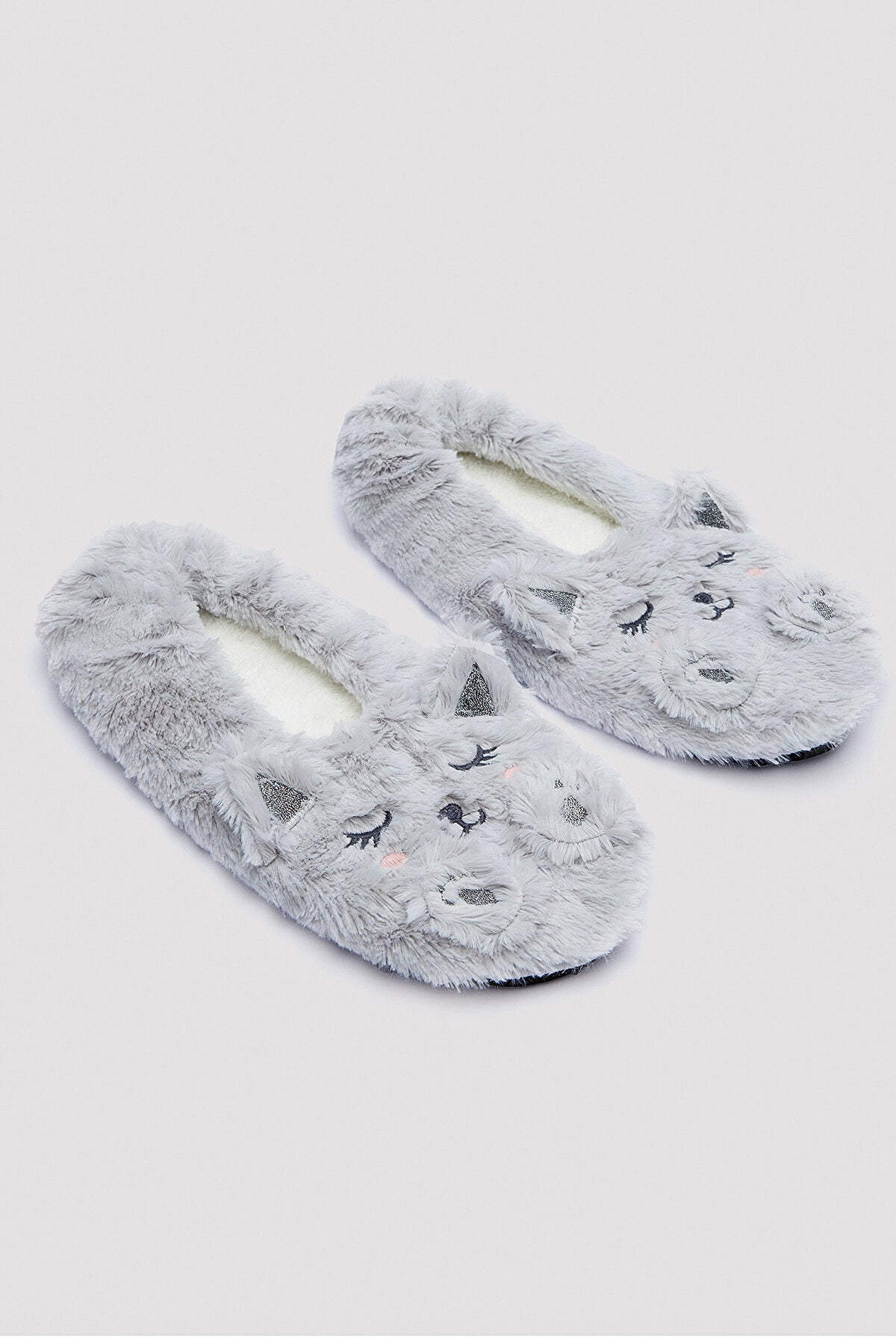 Cutie Cat Gray Home Booties